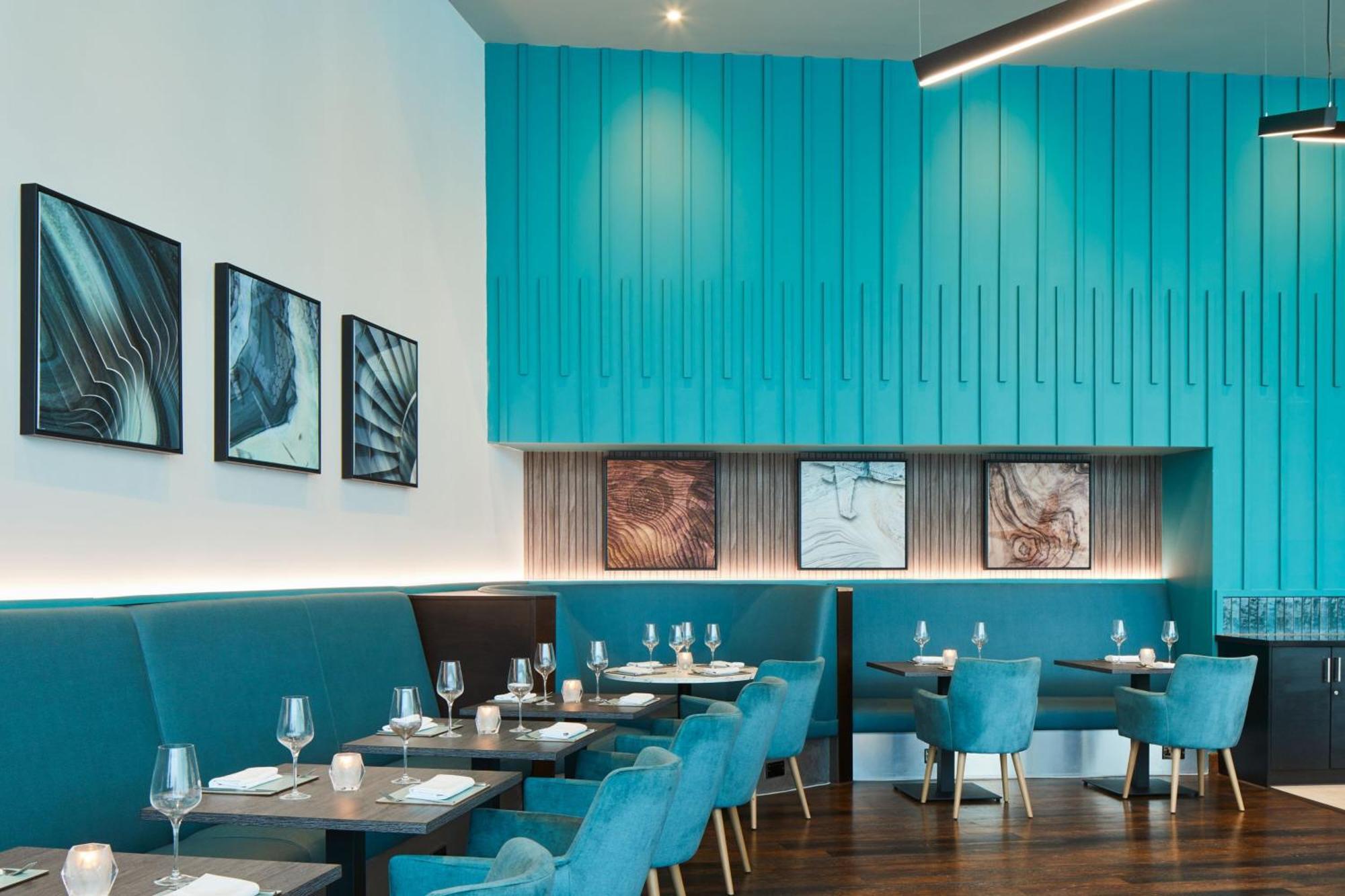 Courtyard By Marriott London Gatwick Airport Ξενοδοχείο Κρόουλι Εξωτερικό φωτογραφία