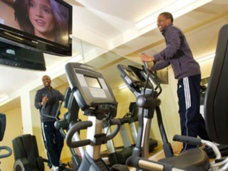 Courtyard By Marriott London Gatwick Airport Ξενοδοχείο Κρόουλι Εξωτερικό φωτογραφία